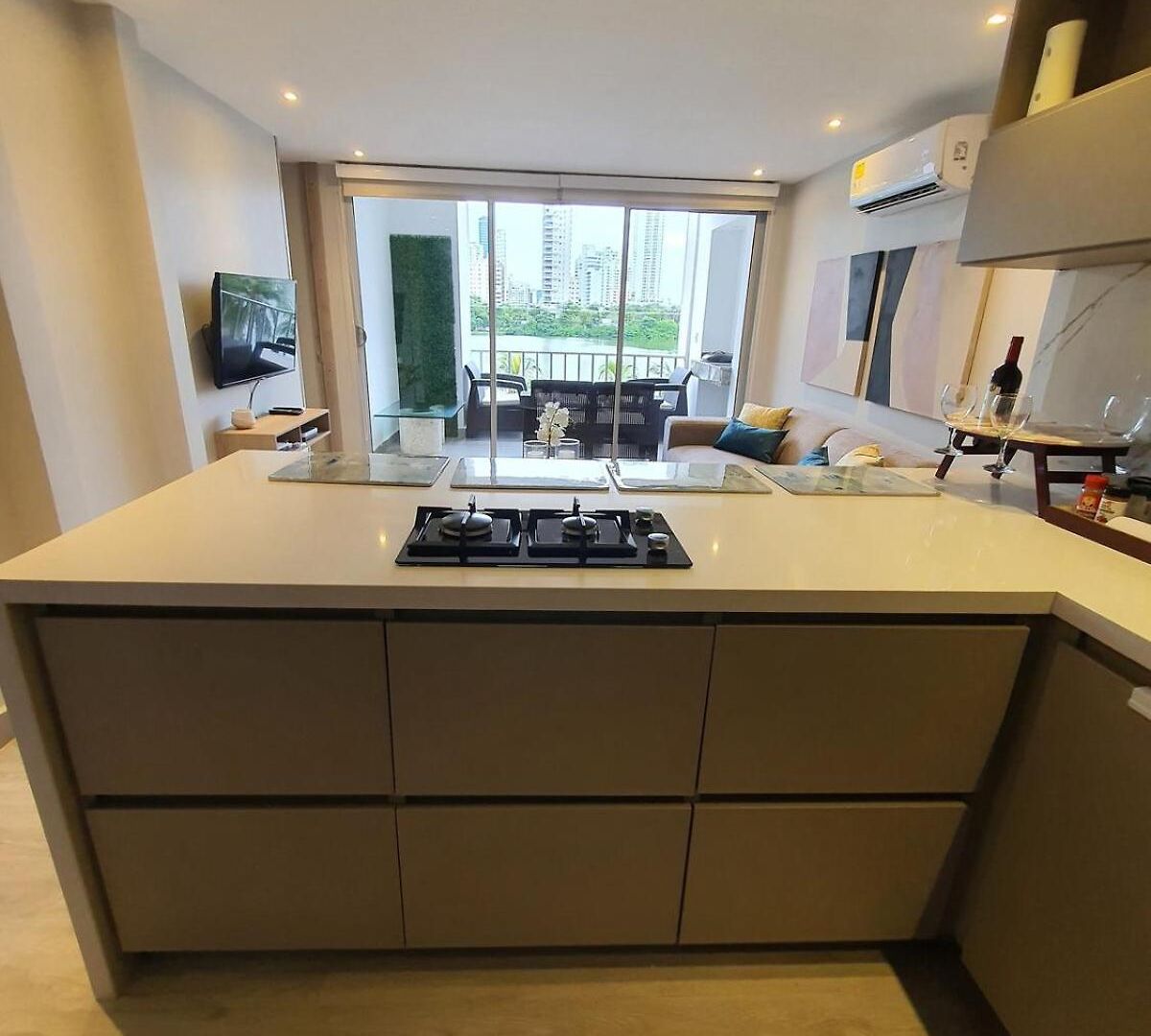Apartment Con Balcon Y Vista Al *